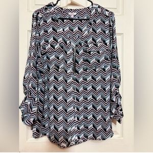 CANDIE'S Women's pink and blue geometrical pattern lightweight Size XL